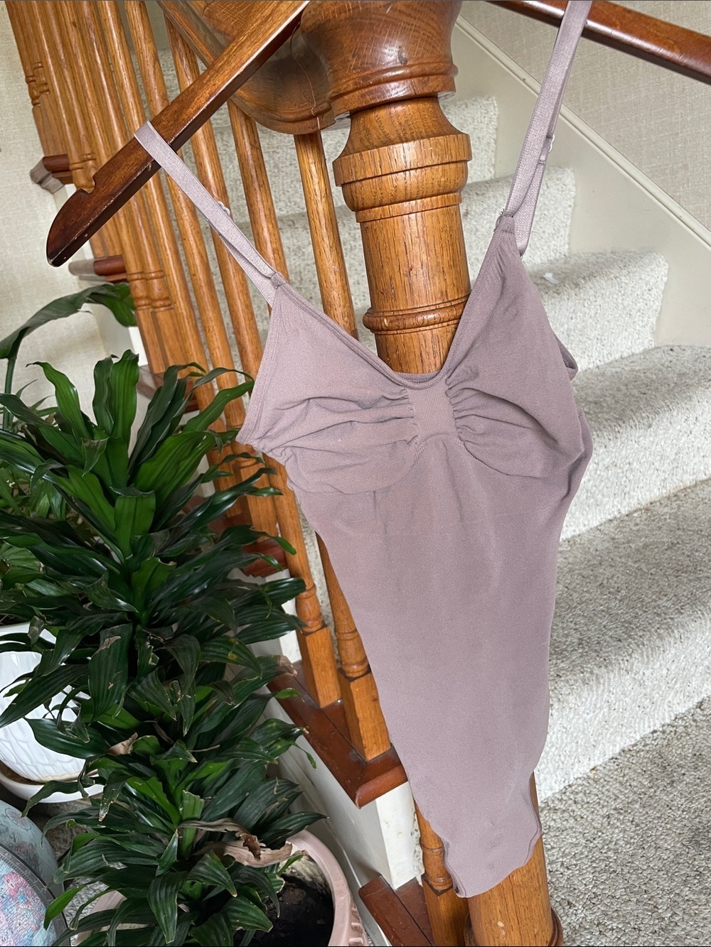 SKIMS Mauve Ruched Thong Bodysuit